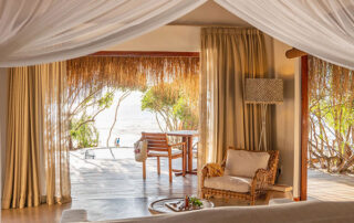 4-Azura-Benguerra-Accommodation-beach-villa